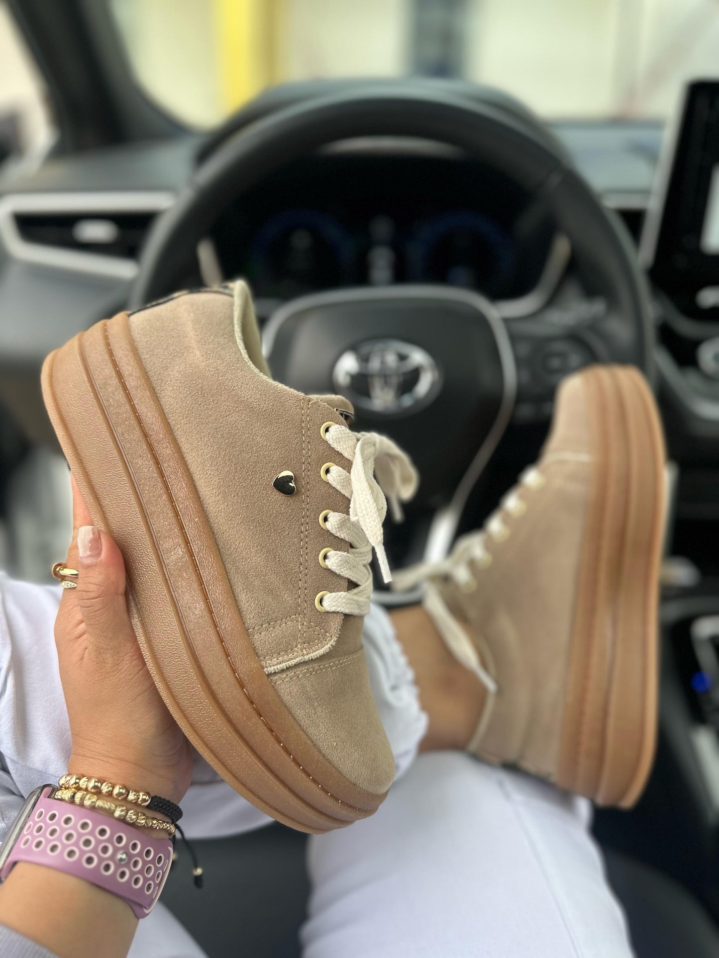 Tenis BOLD para dama